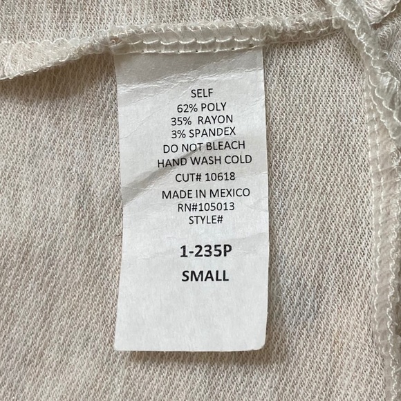 NWOT - Picture 3 of 3